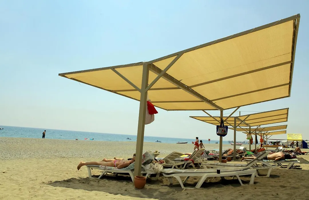 Club Turtas Beach-1